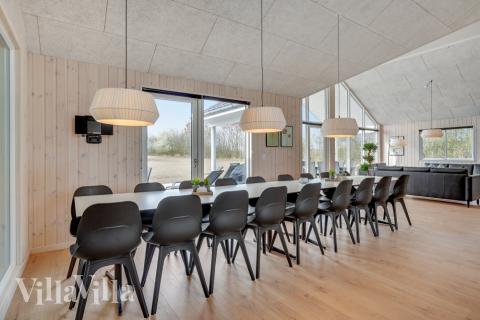 Opholdsrum med plads til 18 i luksushus nr. 488.