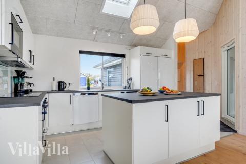 Køkkenet i luksushus nr. 488 er godt indrettet.