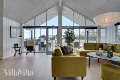 Sofahjørnet i luksushus 520 i Sydjylland.