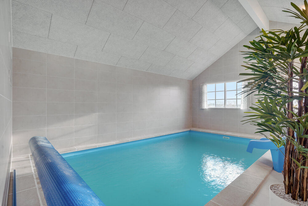 Den lækre pool i luksushuse nr. 520 til 18 personer