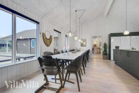 Opholdsrum med plads til 20 i luksushus nr. 532.