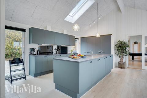 Køkkenet i luksushus nr. 530 er godt indrettet.