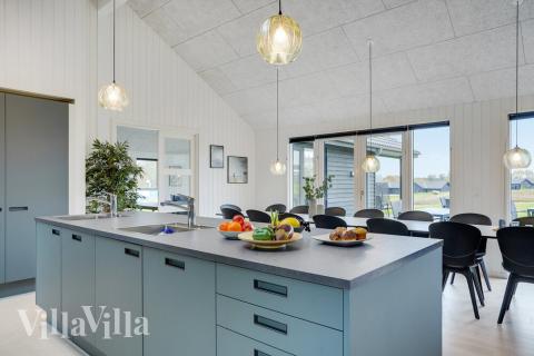 Velindrettet køkken i luksushus nr. 530 i Sydjylland.