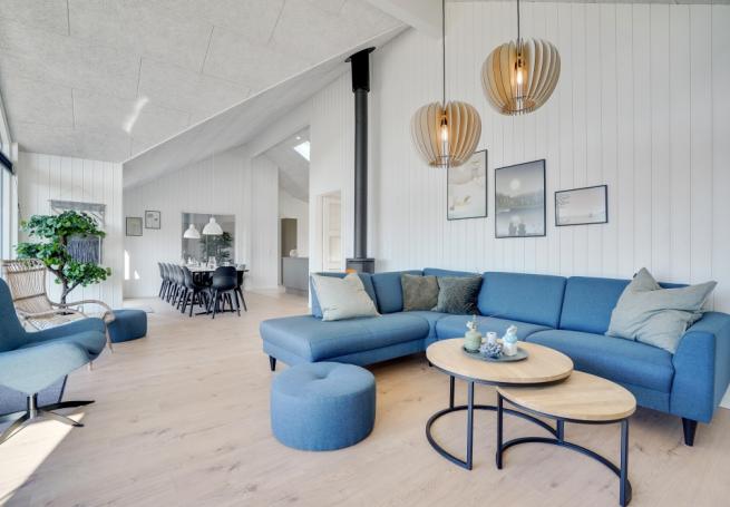 Sofahjørnet i luksushus 533 i Vestjylland.