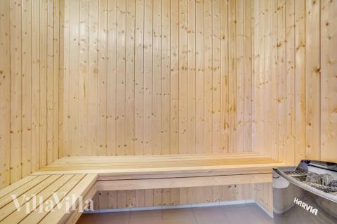 Nyd varmen i saunaen i luksushus nr. 529 til 20 personer
