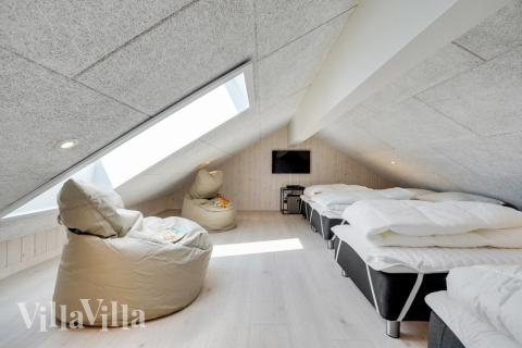 Nogle af de 16 sovepladser findes på hemsen i luksushus nr. 525