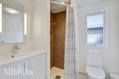 Ét af badeværelserne i luksushus nr. 525