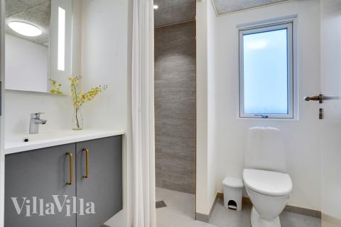 Ét af badeværelserne i luksushus nr. 537