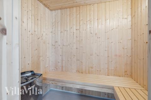 Nyd varmen i saunaen i luksushus nr. 535 til 20 personer