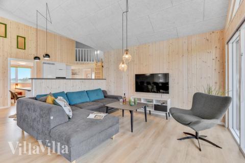 Sofahjørnet i luksushus 539 i Limfjorden.