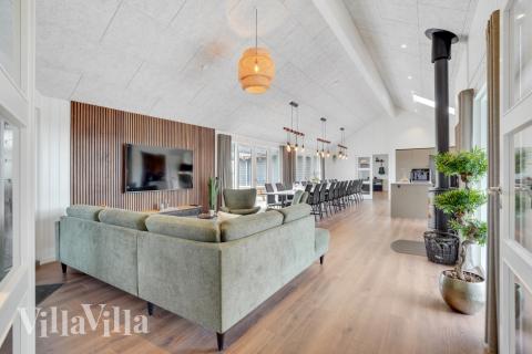 Sofahjørnet i luksushus 546 i Limfjorden.