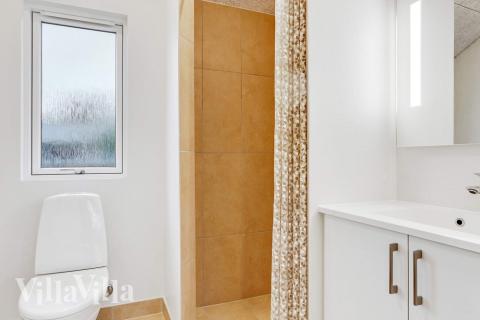 Ét af badeværelserne i luksushus nr. 543