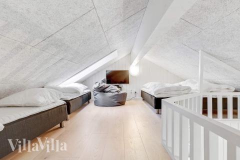 Nogle af de 16 sovepladser findes på hemsen i luksushus nr. 543