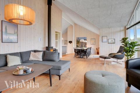 Sofahjørnet i luksushus 544 i Østjylland.