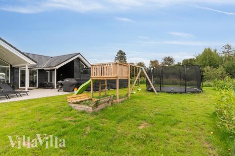 Stor terrasse ved luksushus nr. 549 i Nordsjælland.