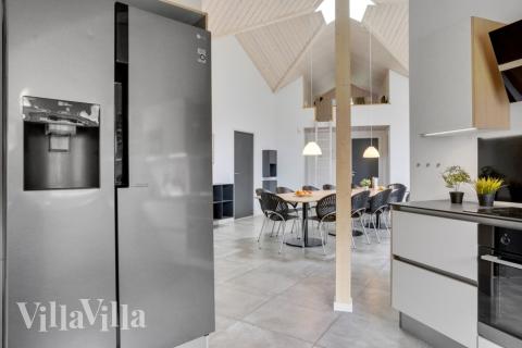 Køkkenet i luksushus nr. 570 er godt indrettet.