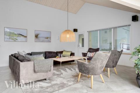 Sofahjørnet i luksushus 570 i Vestjylland.