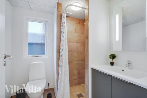 Ét af badeværelserne i luksushus nr. 551