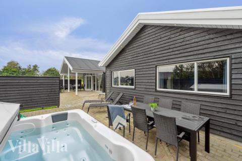 Der er spabad og 7 soveværelser i luksushus nr. 577.