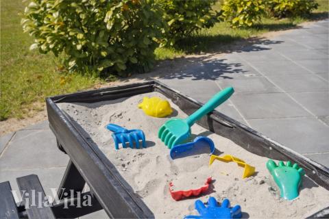 Ude-aktiviteter omkring sommerhus nr. 578.