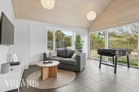 Ud over de mange timer, man kan bruge i husets pool-afdeling, så byder luksushus 557 også på billard/bordtennis og dart