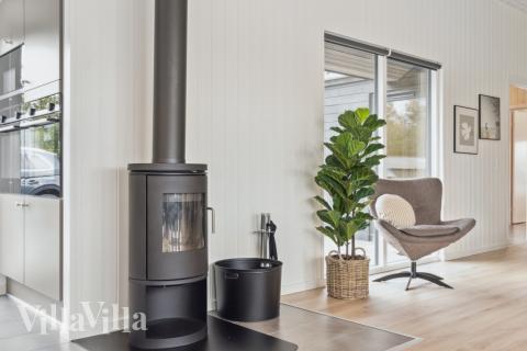 Der er mulighed for hygge i sommerhusets sofaarrangement, når I besøger luksushus nr. 579