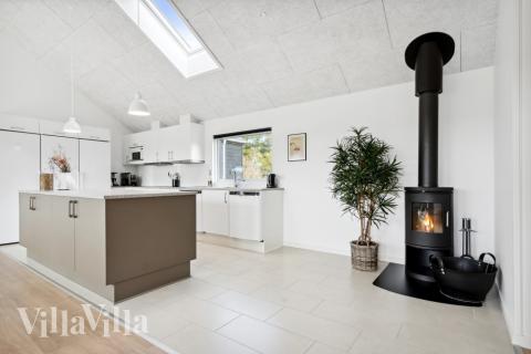 Velindrettet køkken i luksushus nr. 583 i Vestjylland.