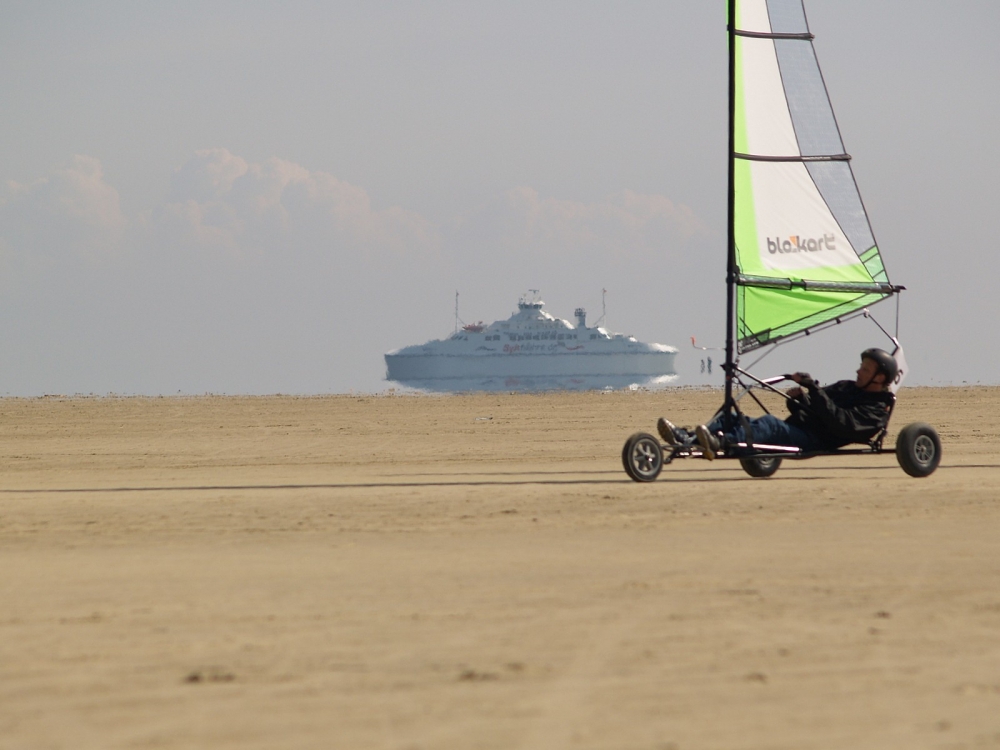 Stranden nær luksushus nr. 601 i Sydjylland indbyder til en gåtur.