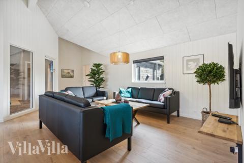 Sofahjørnet i luksushus 585 i Vestjylland.