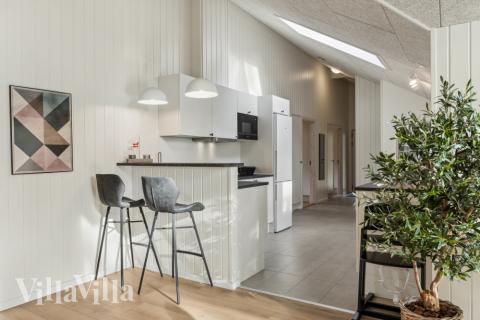 Køkkenet i luksushus nr. 754 er godt indrettet.