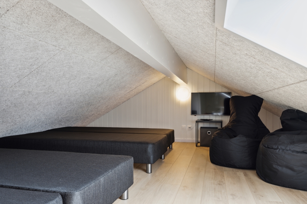 Nogle af de 16 sovepladser findes på hemsen i luksushus nr. 755