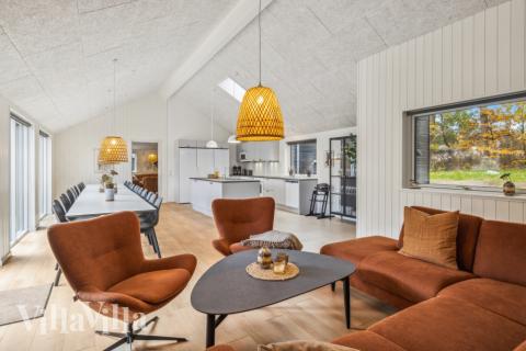 Sofahjørnet i luksushus 758 i Tyskland.