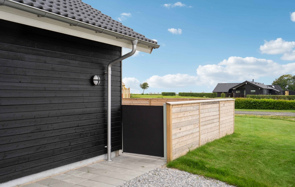 Flot sommerhus nr. 548 med god plads til op til 20 personer