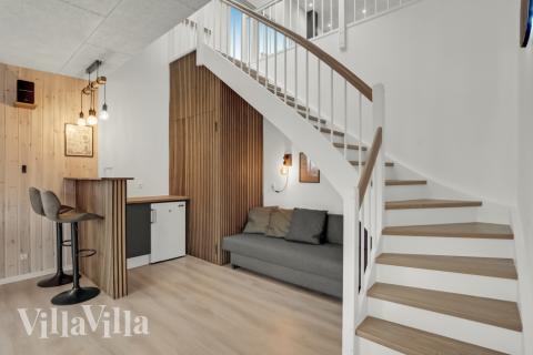 Aktivitetsrum i luksushus nr. 603 med 4 soveværelser og plads til 12 personer.