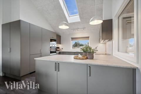 Køkkenet i luksushus nr. 610 er godt indrettet.