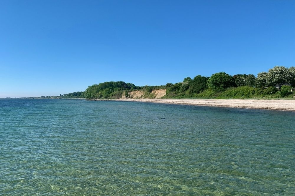 Stranden nær luksushus nr. 611.