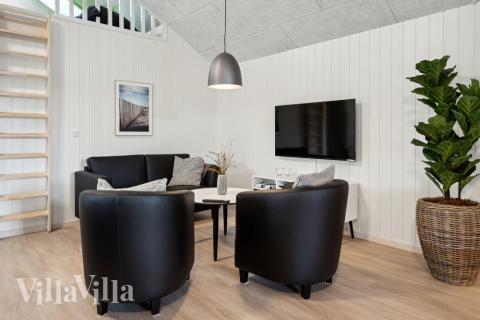 Dyst i sommerhusets aktivitetsrum, når I besøger luksushus nr. 624 i Sydjylland.