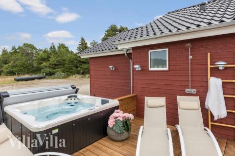 Nyd varmen i spaen i luksushus nr. 629 i Sydjylland