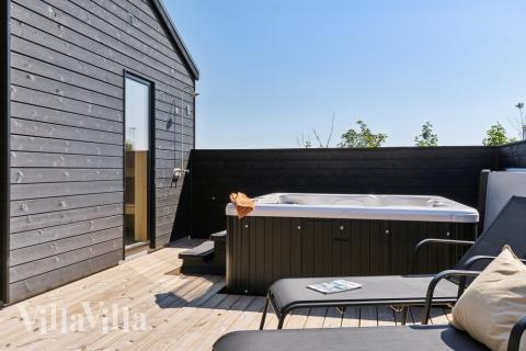 Nyd varmen i spaen i luksushus nr. 634 i Nordjylland