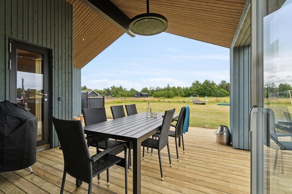 Luksushus nr. 636 har en dejlig terrasse med gode havemøbler til 8 personer.