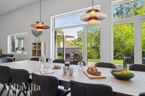 Det store lyse opholdrum i luksushus nr. 641 til 20.