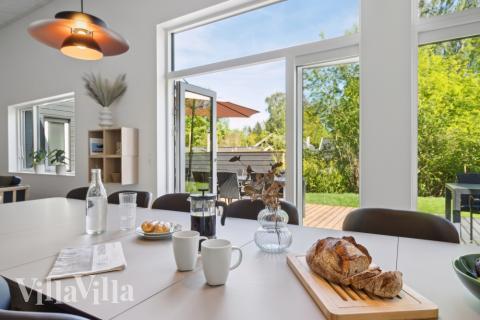 Opholdsrum med plads til 20 i luksushus nr. 641.