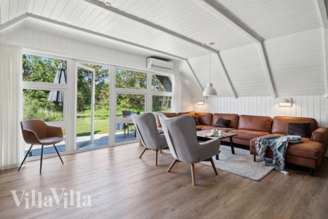 Sofahjørnet i luksushus 643 i Vestjylland.