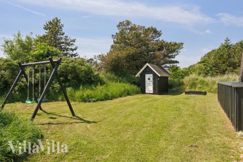 Ud over de mange timer, man kan bruge i husets pool-afdeling, så byder luksushus 643 også på mange udendørs aktiviteter