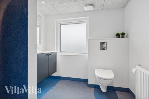 Ét af badeværelserne i luksushus nr. 645