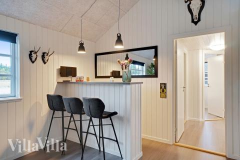 Sommerhus 810 er udstyrret med egen bar