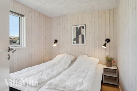 Et af de 6 soveværelser i luksushus nr. 818