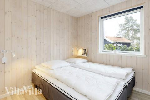 Et af de 4 soveværelser i luksushus nr. 650