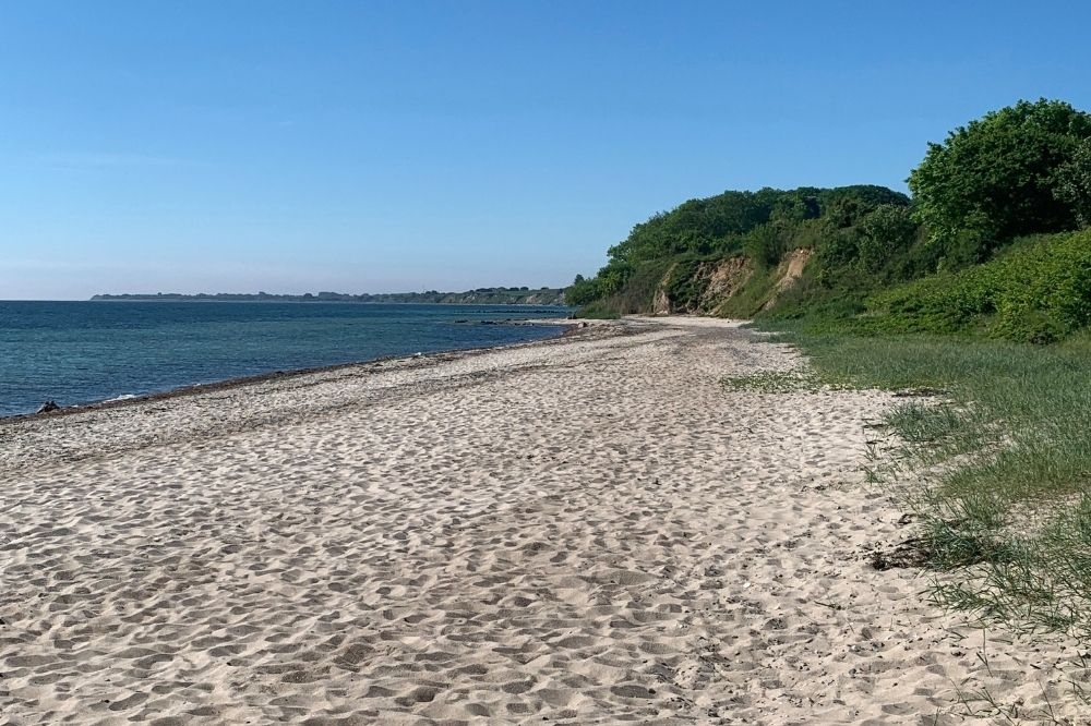 Stranden nær luksushus nr. 657.