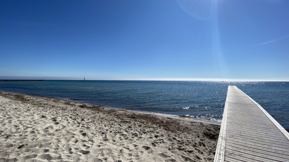 Stranden nær luksushus nr. 664.